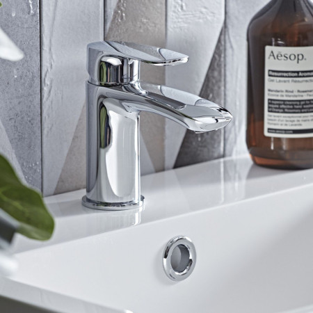 TAV11 Tavistock Avid Basin Mixer with Click Basin Waste (2)
