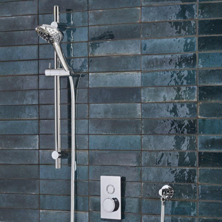 SAX2316 Tavistock Axiom Single Function Push Button Valve with Riser Rail and Shower Handset (2)