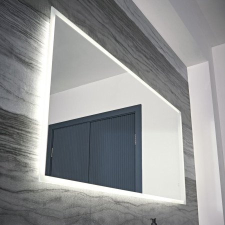 BTM060 Tavistock Beta 600mm Illuminated Mirror Lifestyle