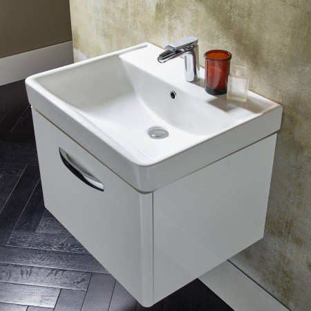 CM600WW Tavistock Compass 600mm Wall Mounted Unit & Basin Gloss White (4)