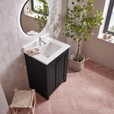 LAN600USBLK Tavistock Lansdown 600mm Matt Black Underslung Vanity Unit Bathroom Setting