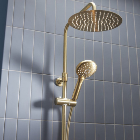 SQT1513 Tavistock Quantum Brushed Brass Thermostatic Dual Function Bar Shower Lifestyle