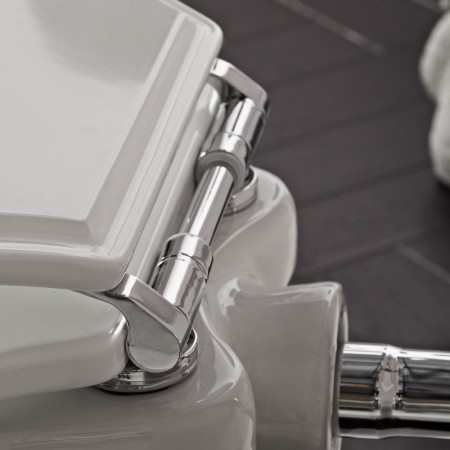 PL850S/CL850S/LLK850S Tavistock Vitoria Low Level Pan with Cistern Toilet Seat Hinges