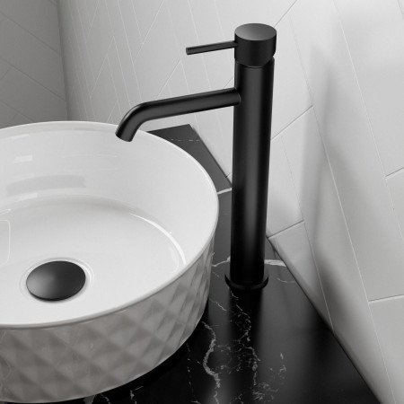 VACMT03K Vantara Comet Tall Basin Mixer in Black Lifestyle