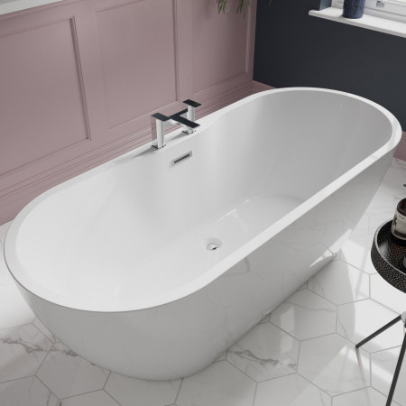 VAKLS16 Vantara Klass 1555 x 745mm Freestanding Bath