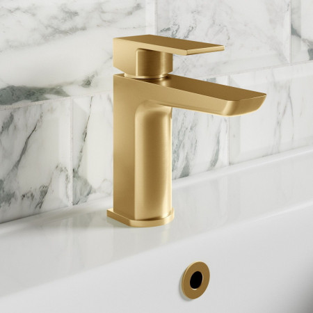 VAWRP1BR Vantara Warp Mini Mono Basin Mixer with Waste in Brushed Brass Lifestyle