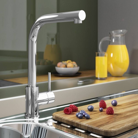TK003 Trisen Adria Chrome Single Lever Pull Out Kitchen Tap Lifestyle