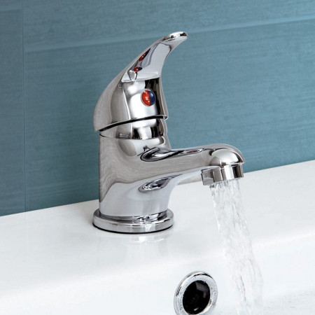 TT001 Trisen Ailsa Chrome Mini Mono Basin Mixer Lifestyle