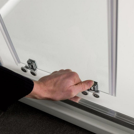 49.0057 Vantage 2000 Chrome 800mm Quadrant Shower Enclosure Releasing Runners