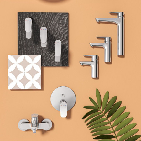 A43009VUK VitrA Flow Soft Chrome Basin Mixer Lifestyle
