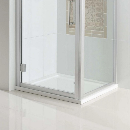 158.051 Volente 800mm Square Shower Tray Lifestyle